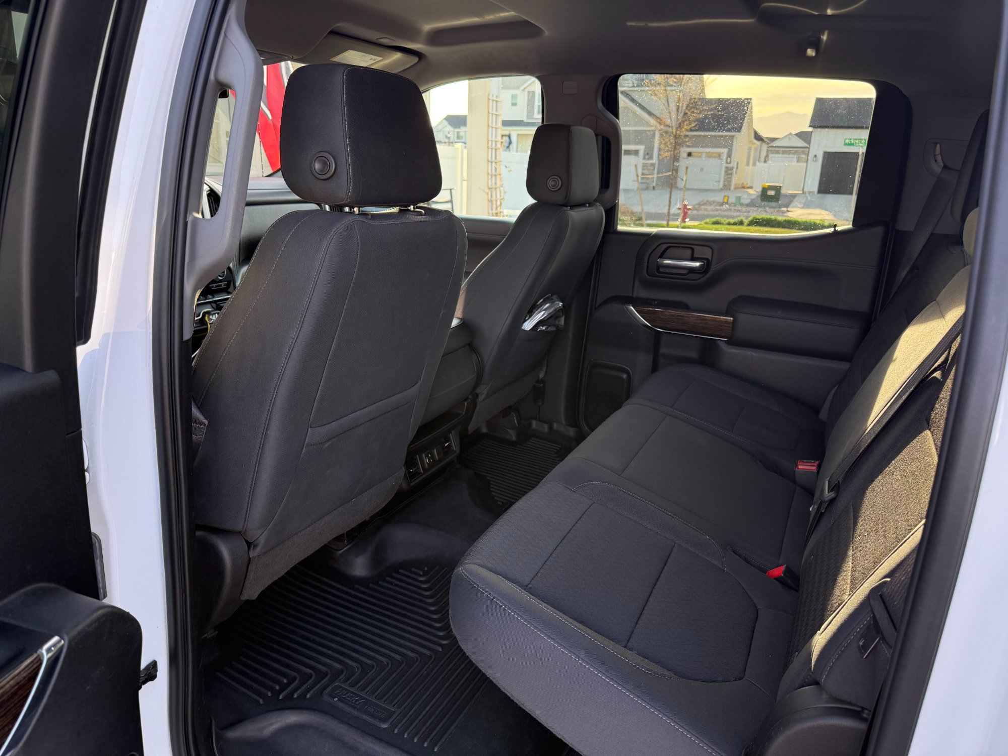 Blanco GMC Sierra